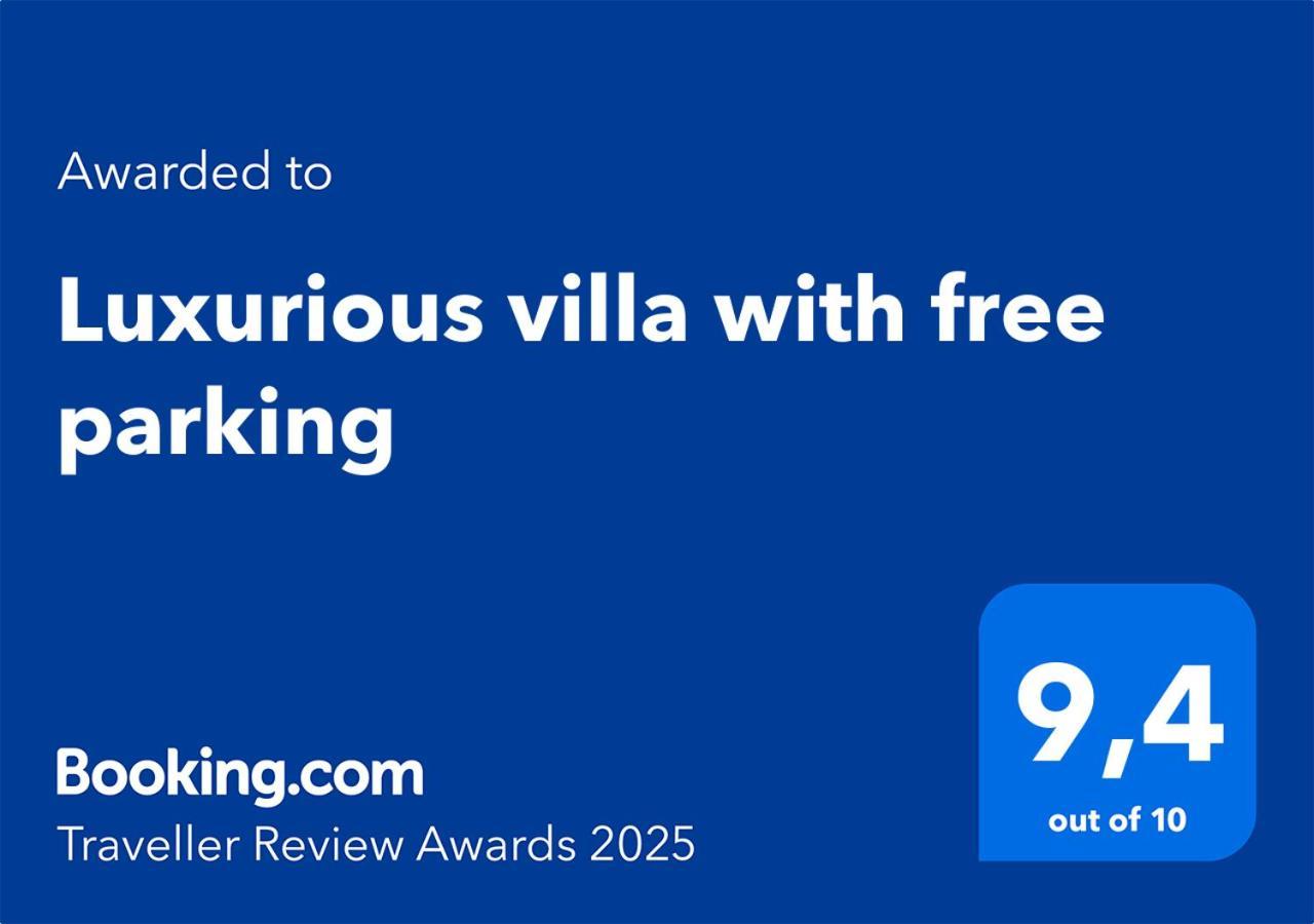 Luxurious Villa With Free Parking Гётеборг Экстерьер фото